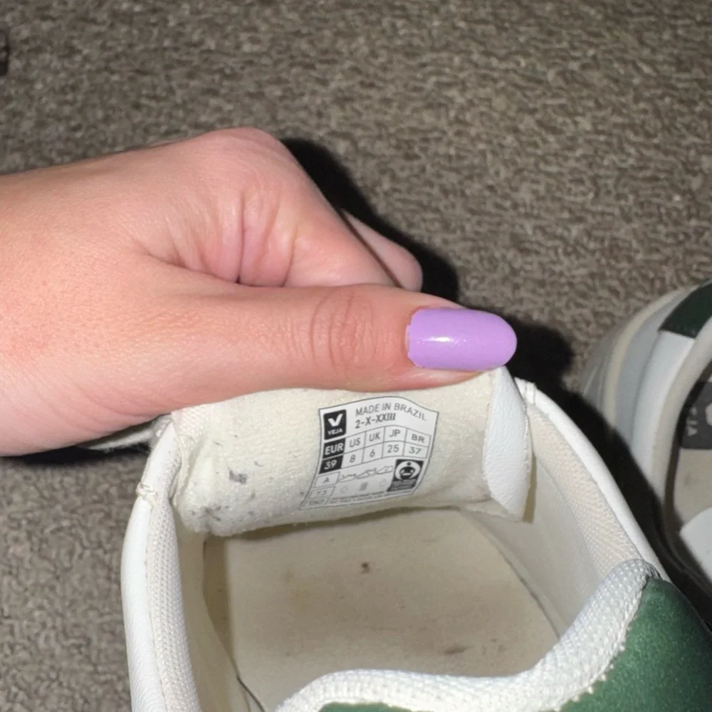 Veja Leather Sneakers in White with Green V - Picture 3 of 6